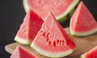 商场请你免费吃瓜,免费大餐来袭！商场请你共享夏日清凉瓜果盛宴